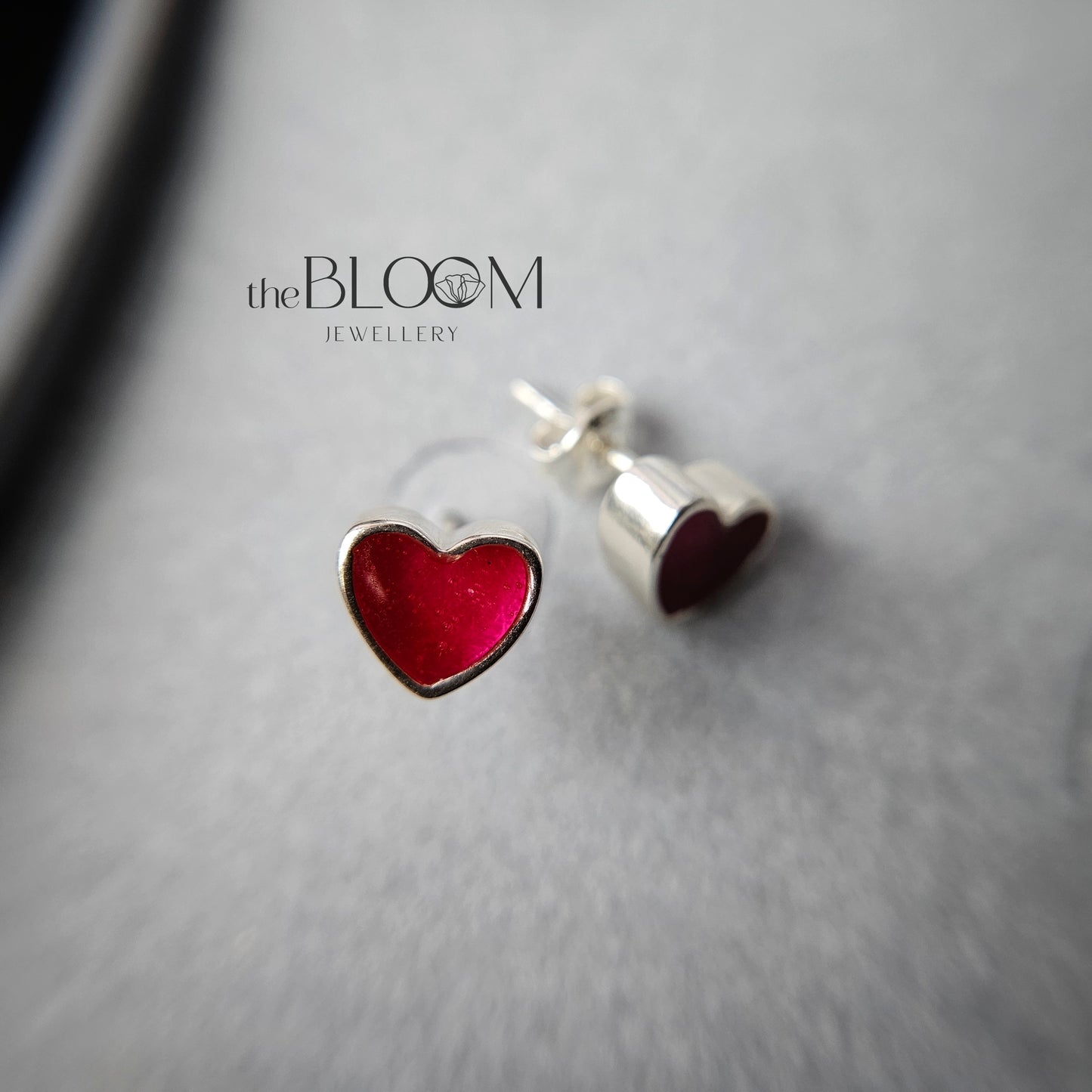 heart stud earrings