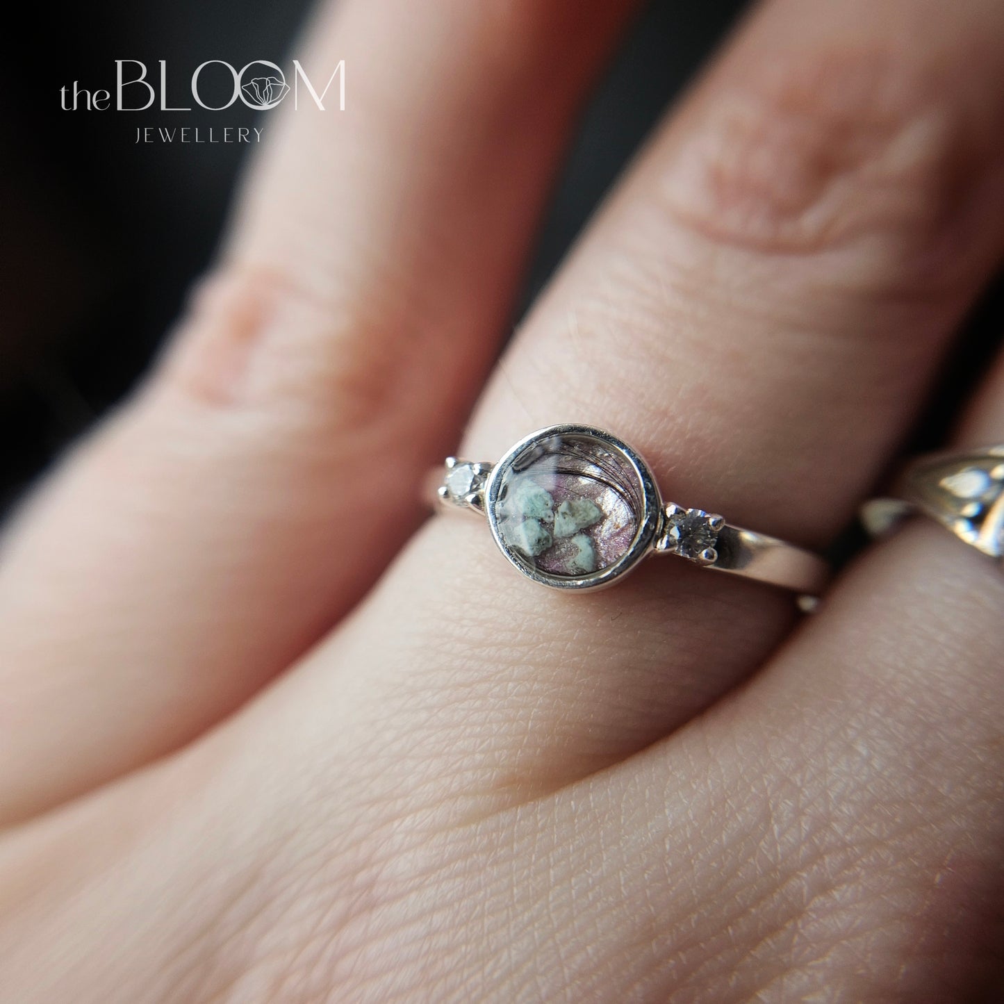 keepsake ring with infant ashes