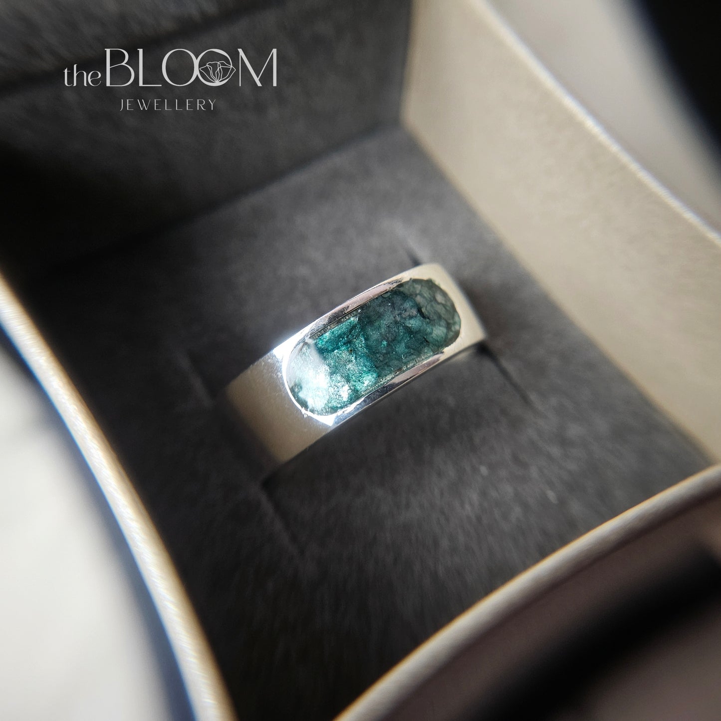 signet for ashes