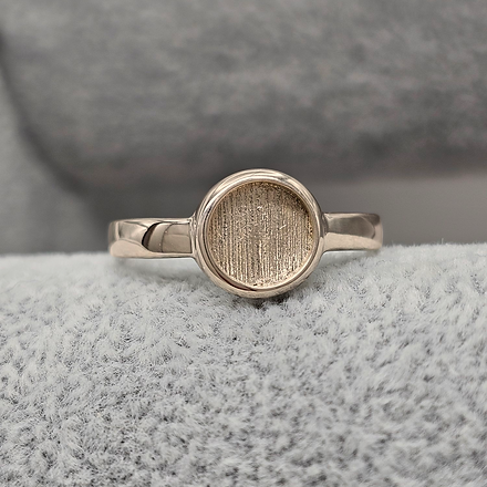 cremation ashes ring