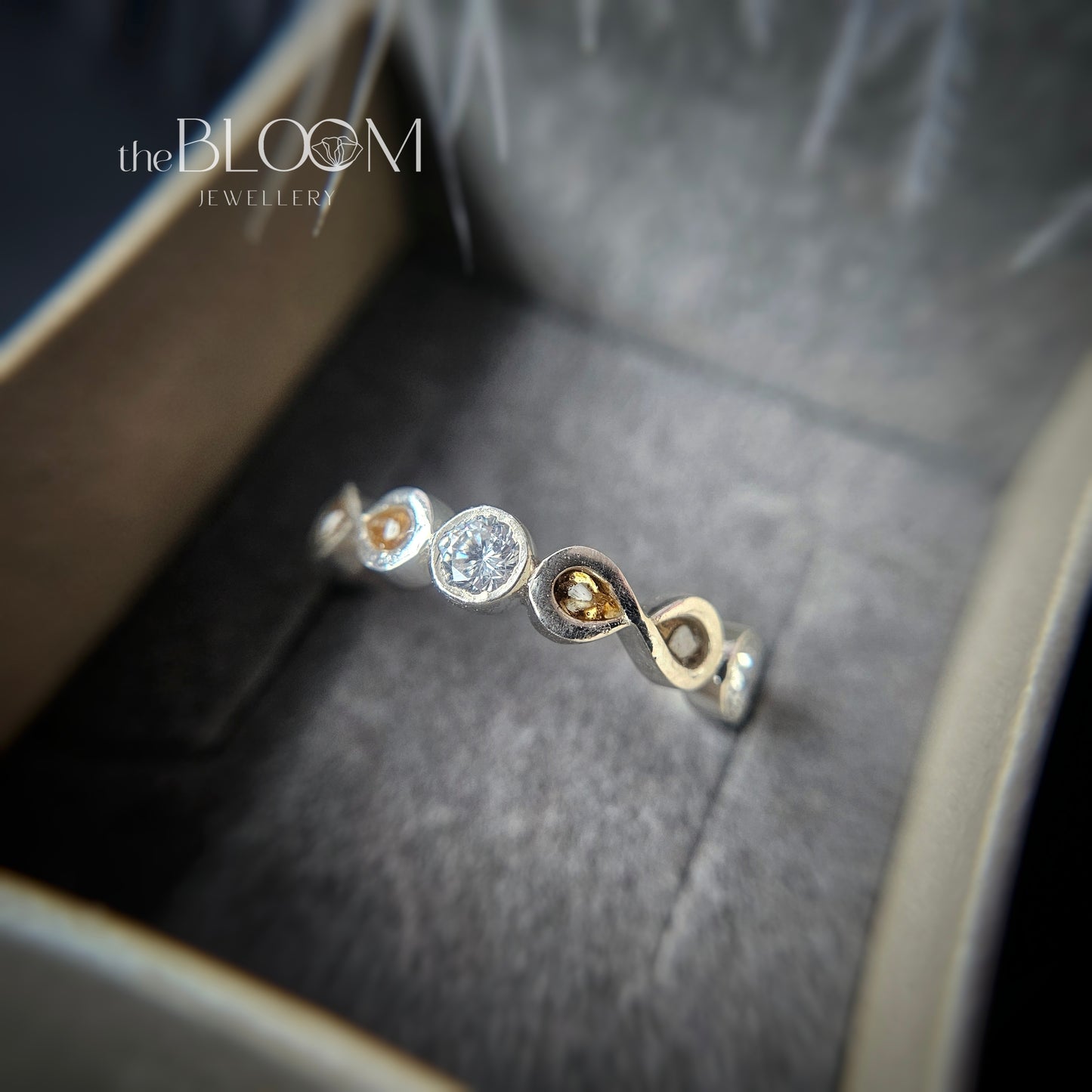 keepsake ring for cremation ashes