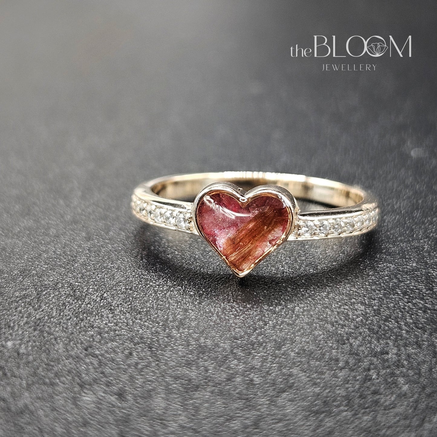 gold ring with keepsake stone with hair