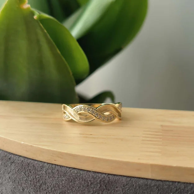 gold ring for ashes