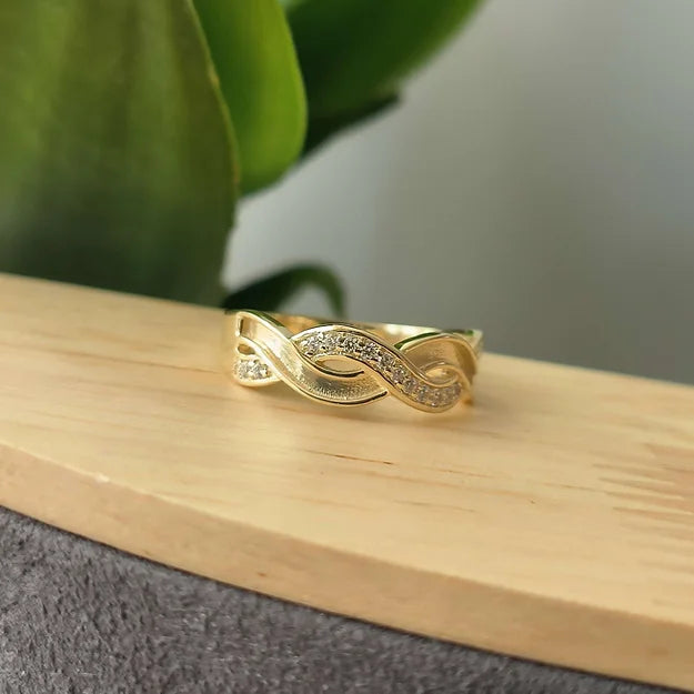 gold ring for ashes