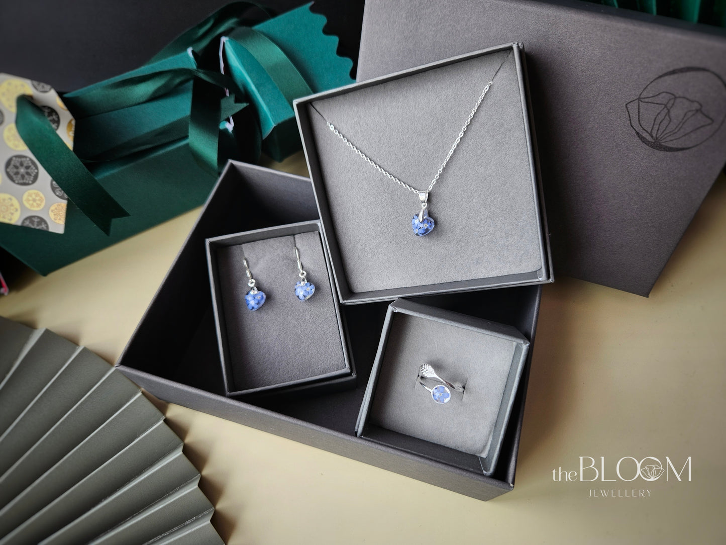 silver jewellery set