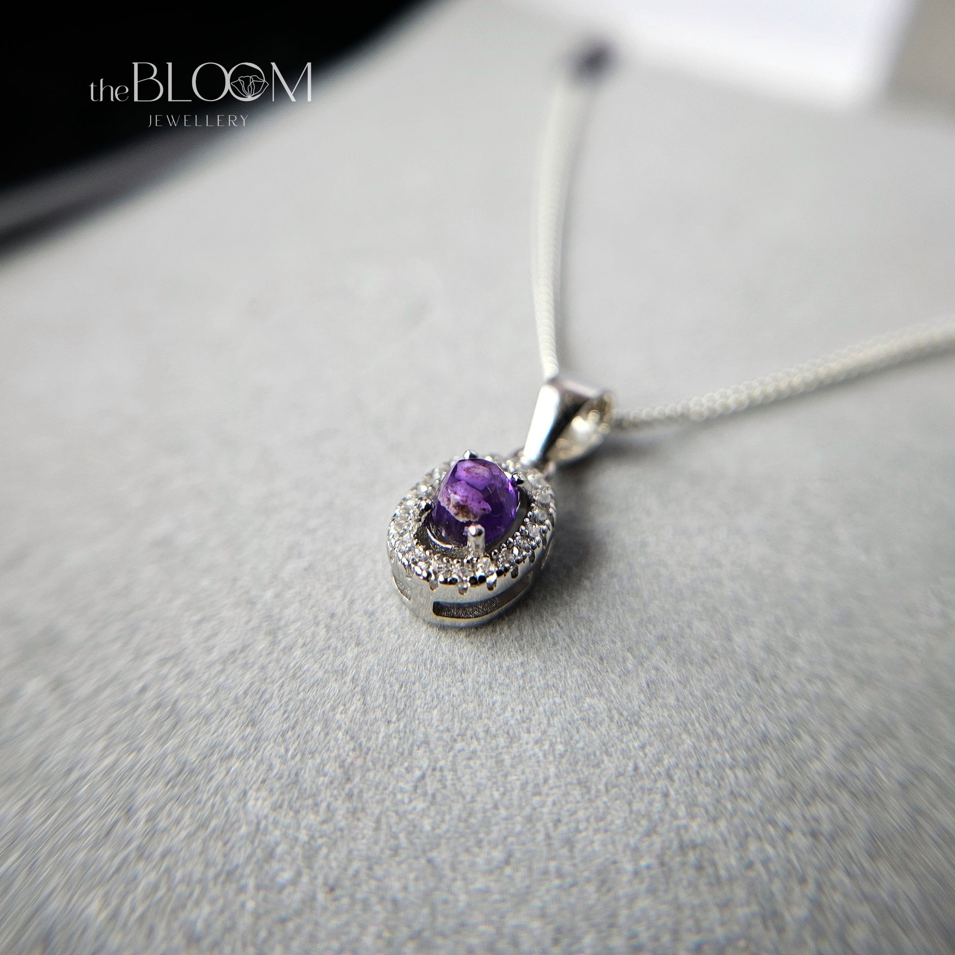 keepsake pendant for ashes