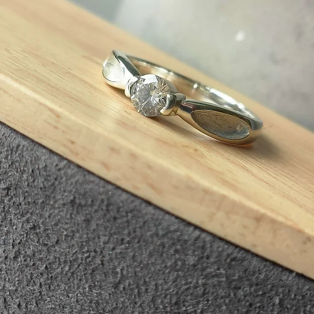 keepsake ring for ashes