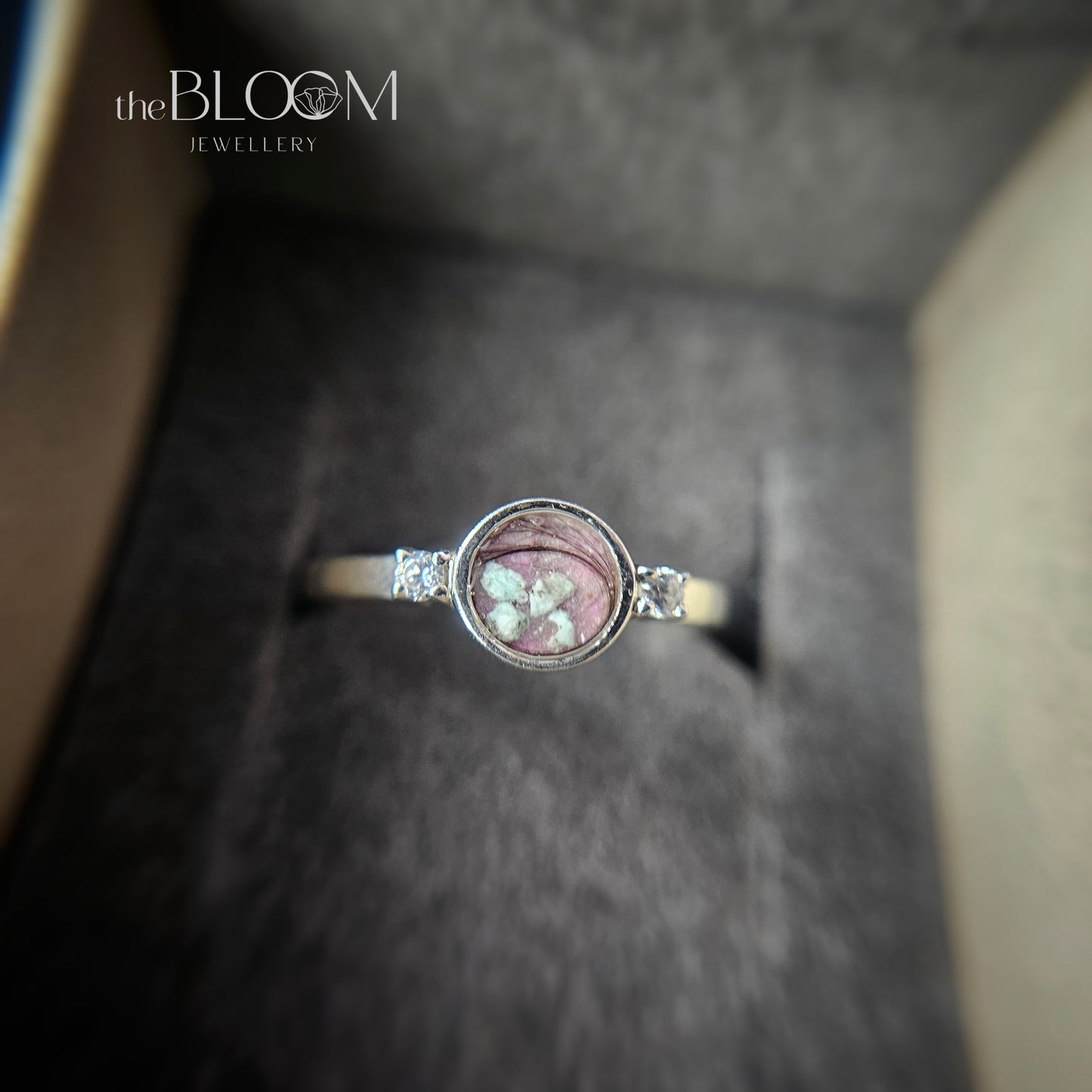 keepsake ring with hair