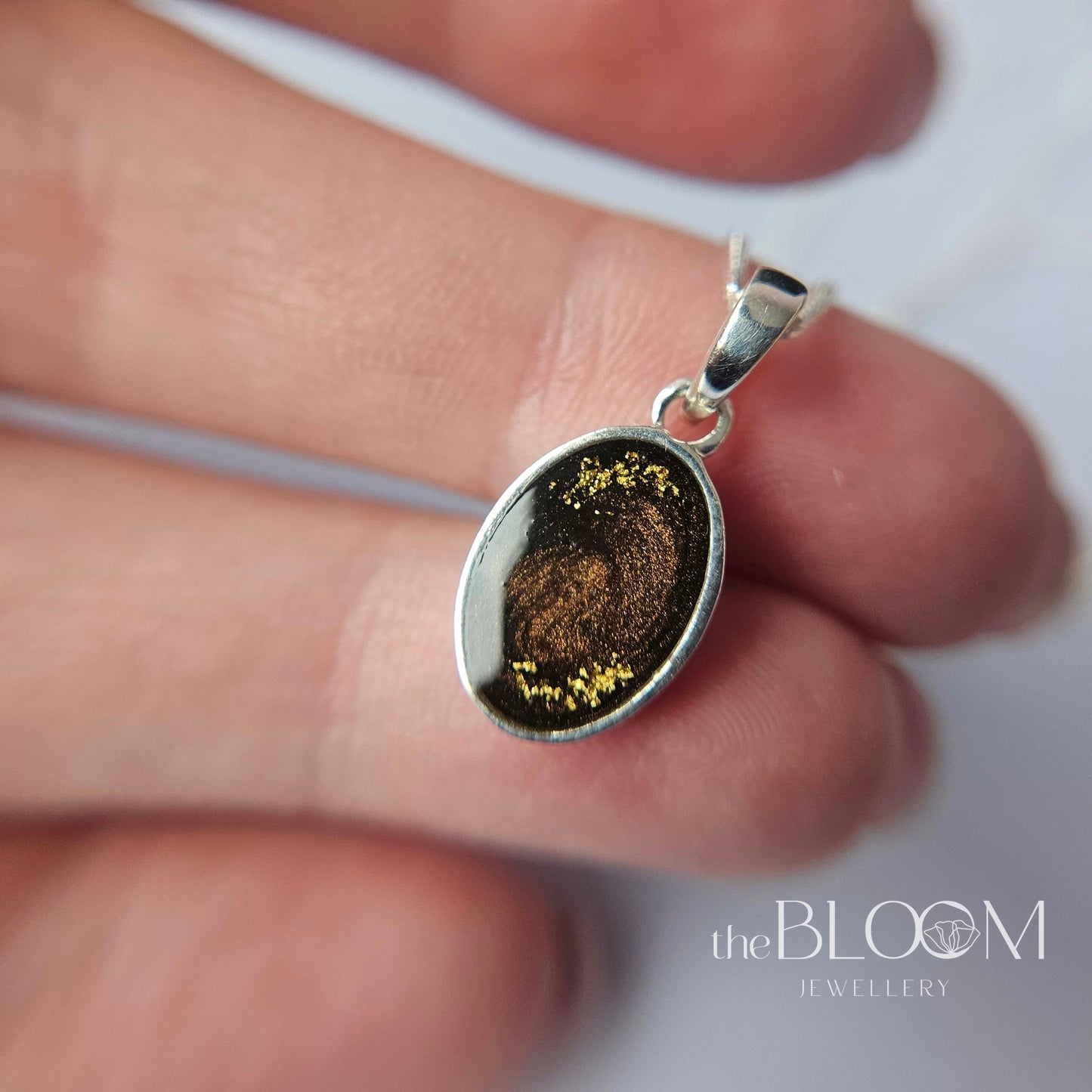 keepsake necklace