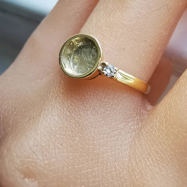 memorial jewellery uk