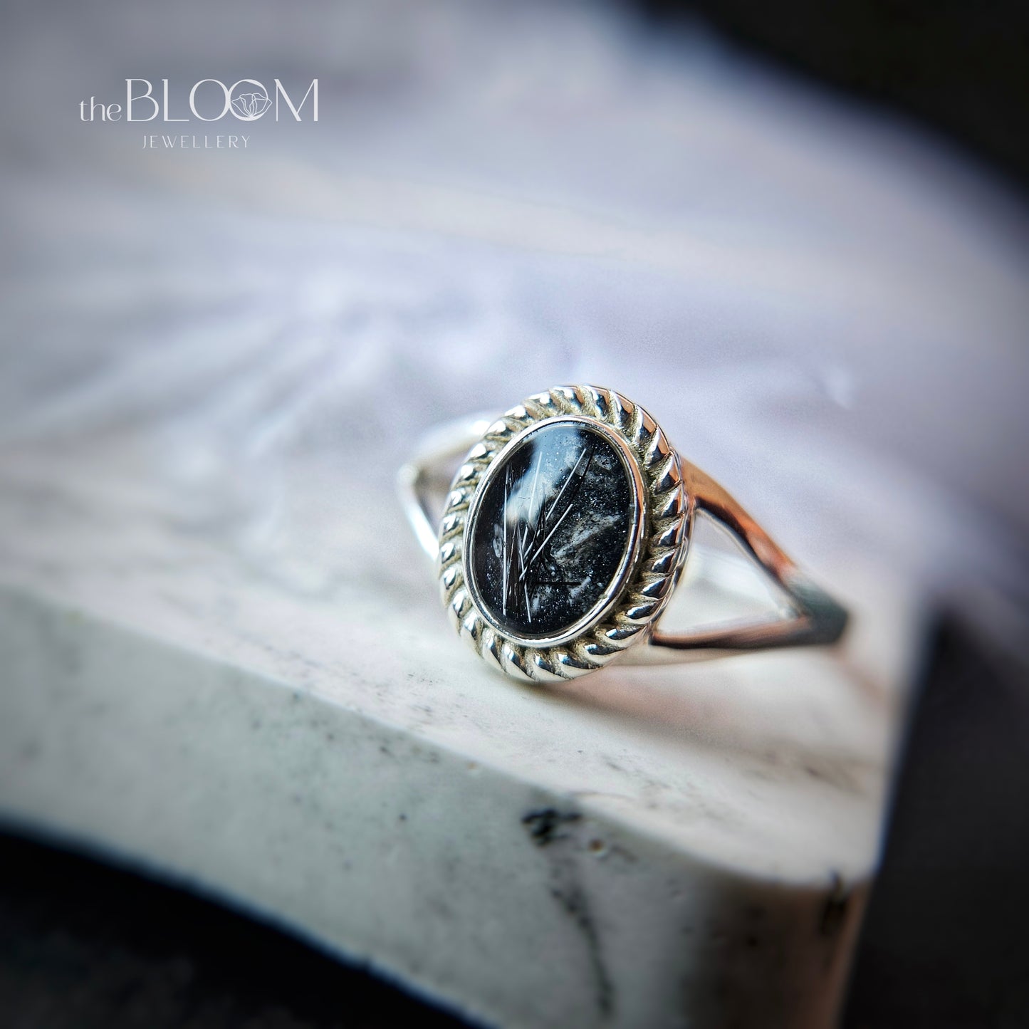 jewellery with ashes