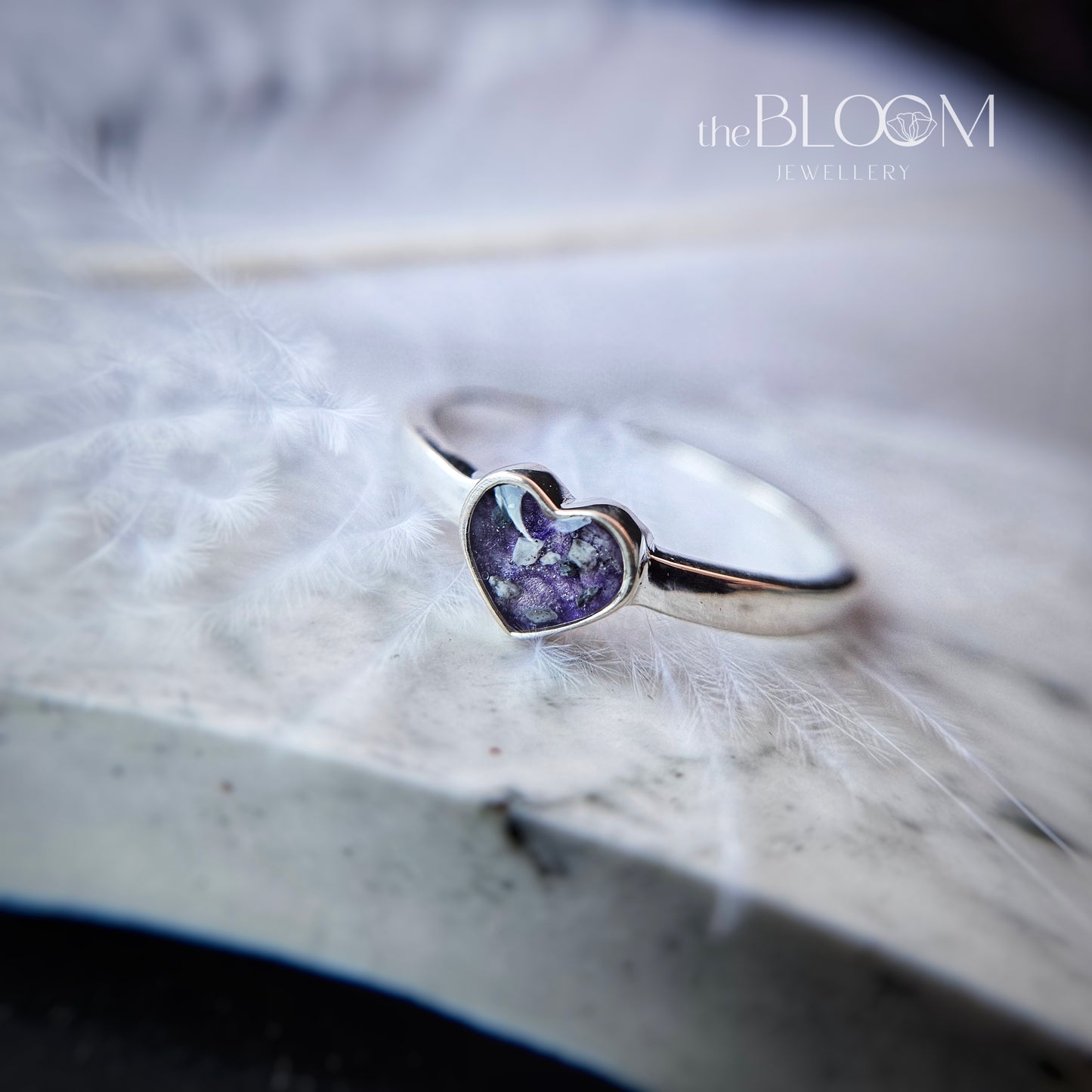 jewellery with cremation ashes