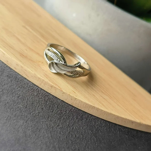 ring with cremation ashes