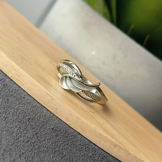 ring with cremation ashes