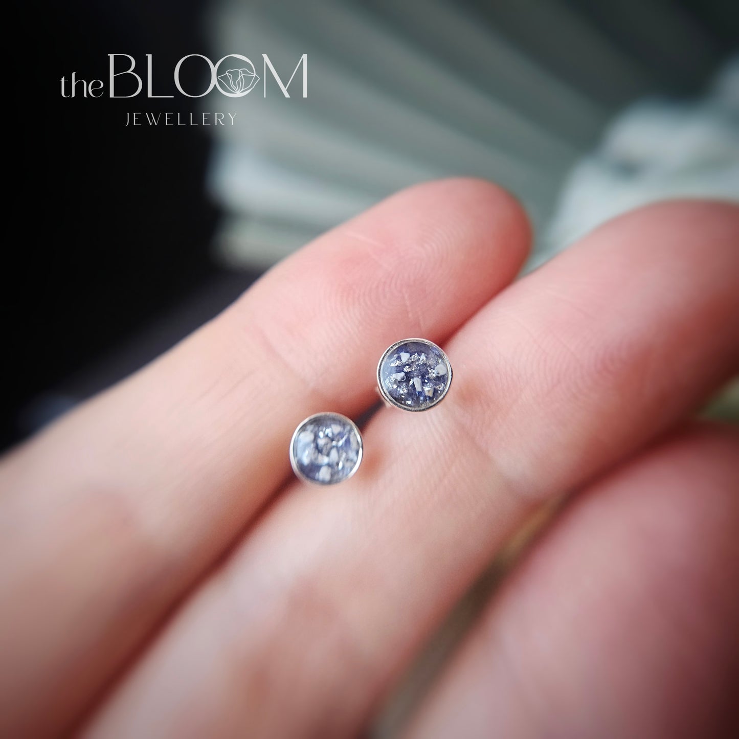 round memorial studs