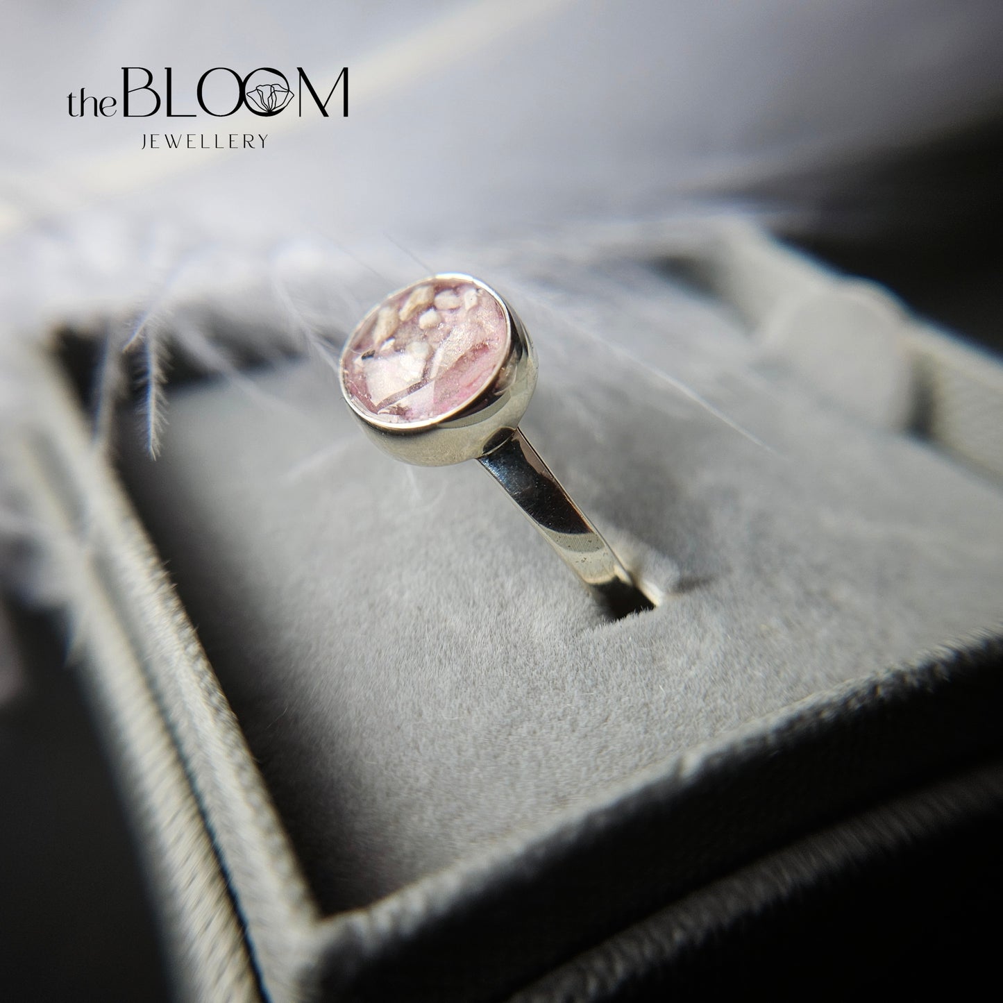 minimalistic ring with ashes