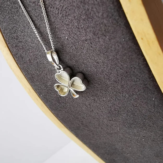 shamrock memorial pendant