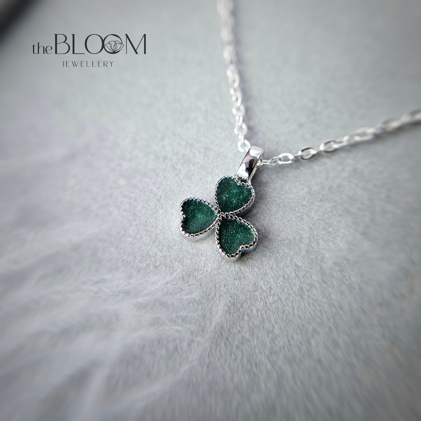 shamrock keepsake necklace