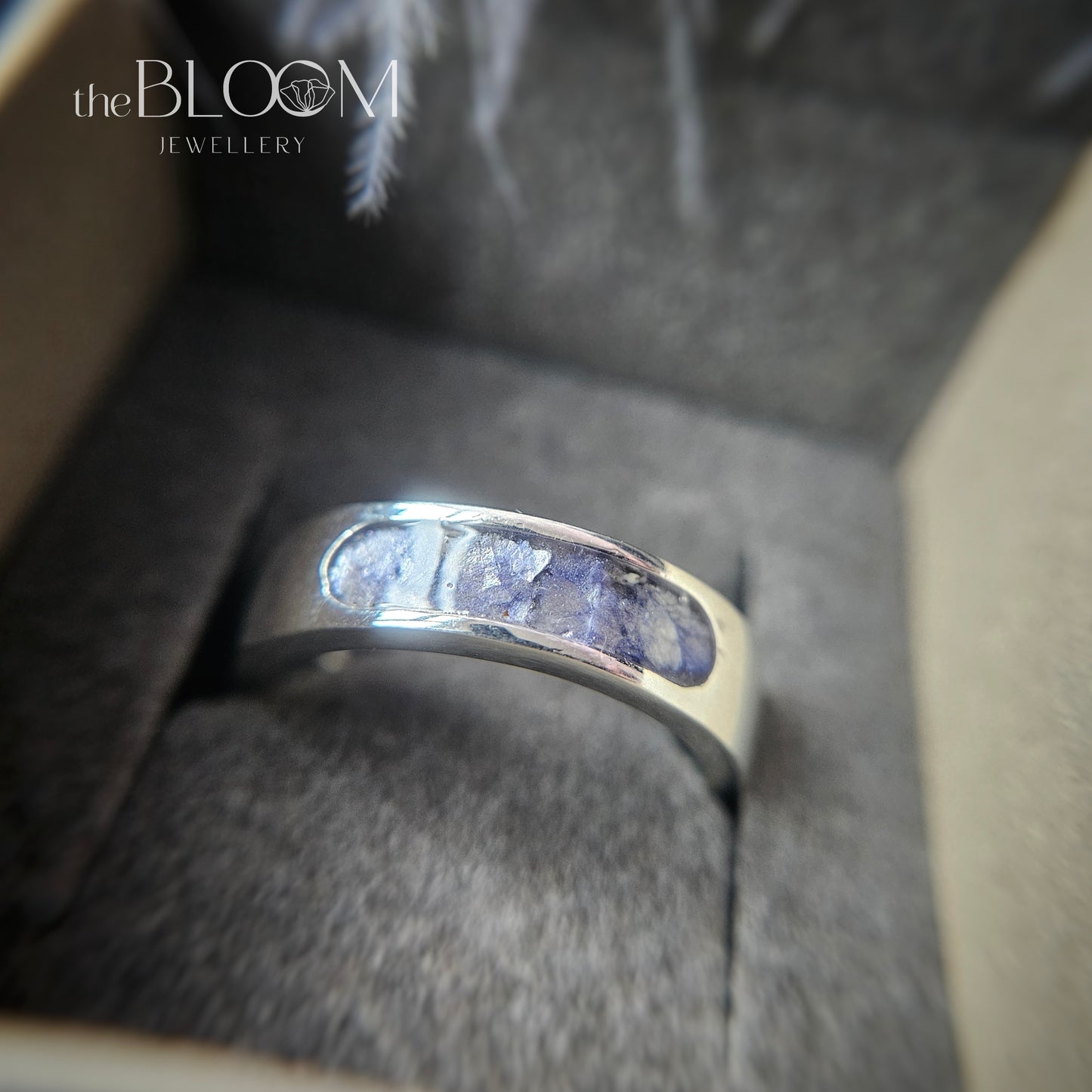 signet for cremation ashes