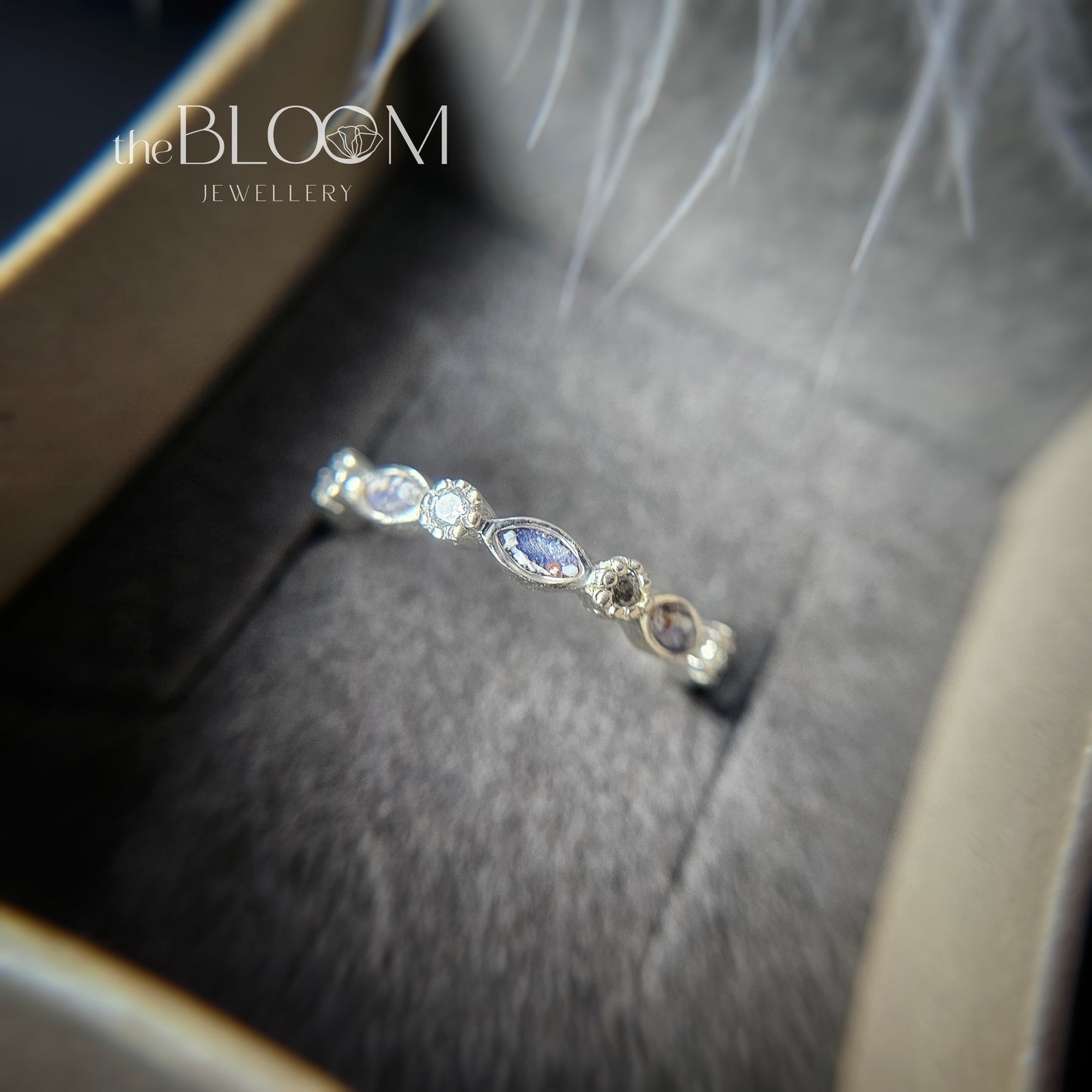 ring with cremation ashes