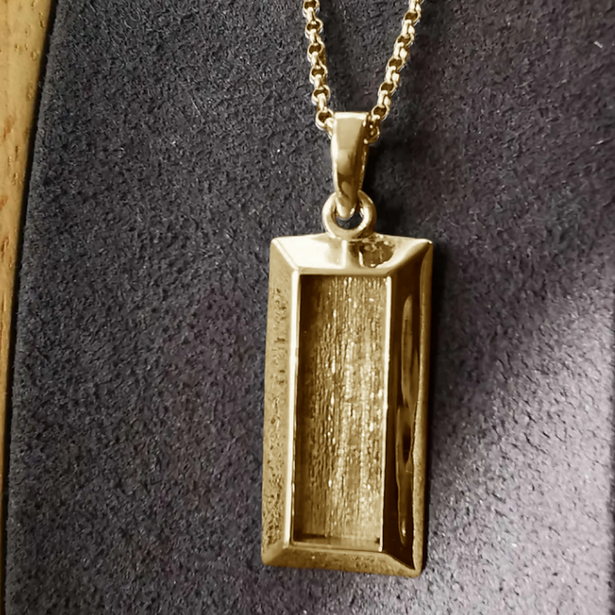 Men's gold necklace for ashes