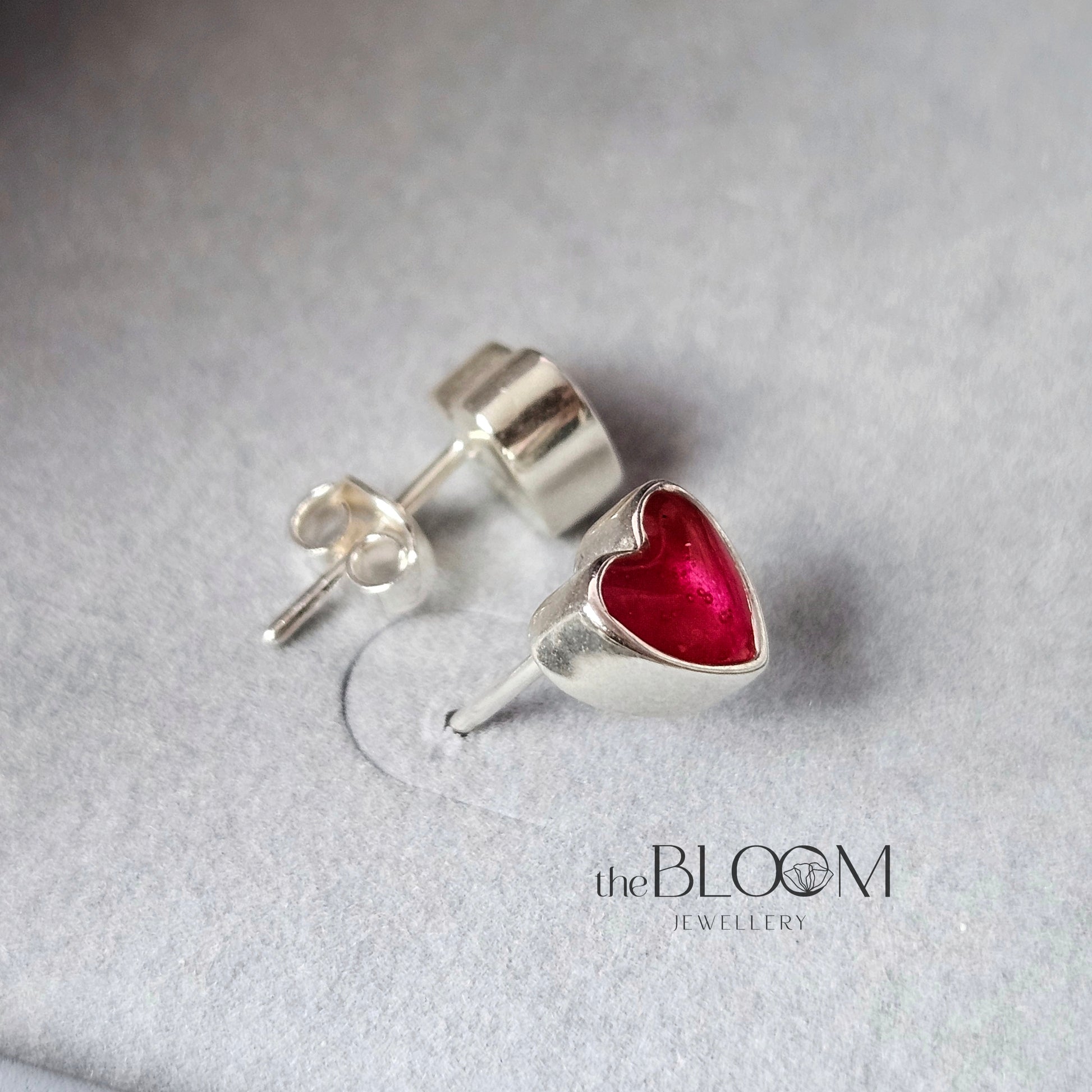 heart stud earrings