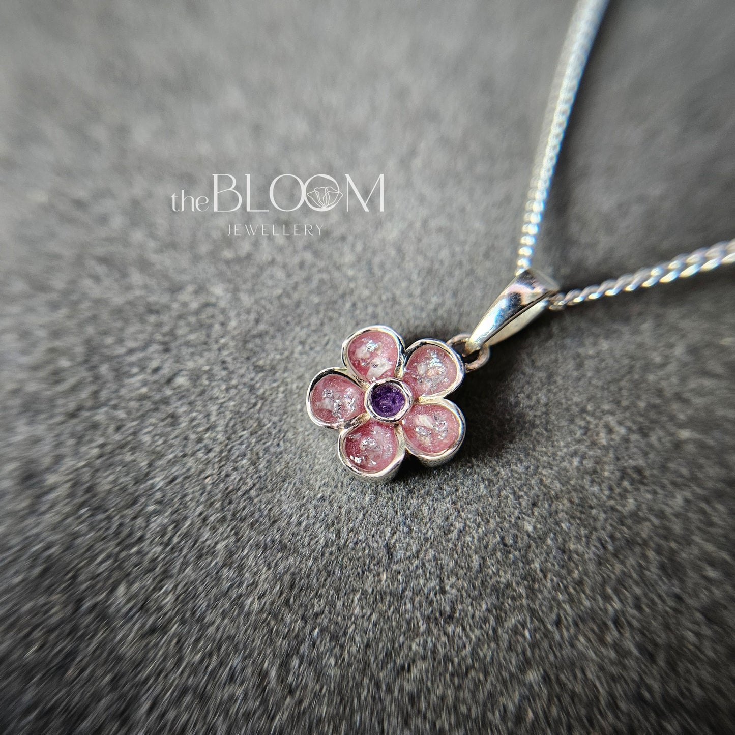 Memorial Small Flower Necklace