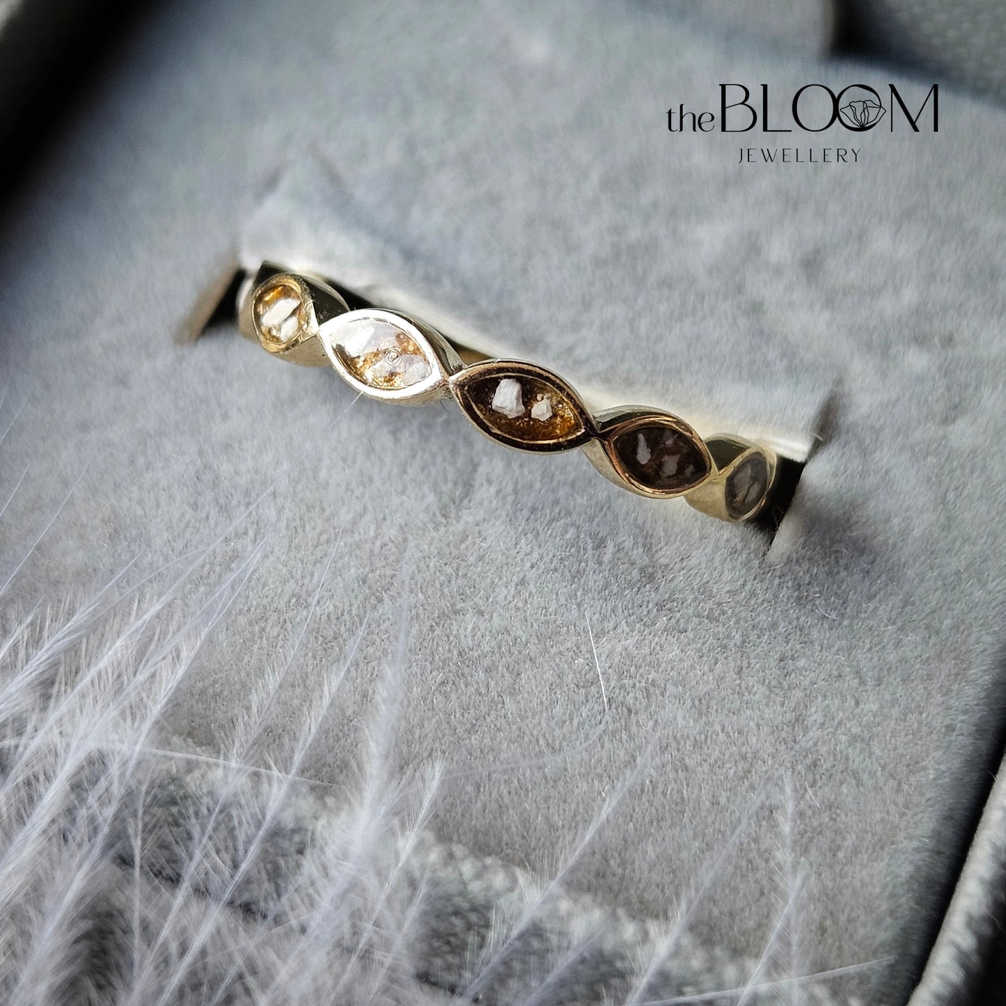 gold memorial ring for ashes