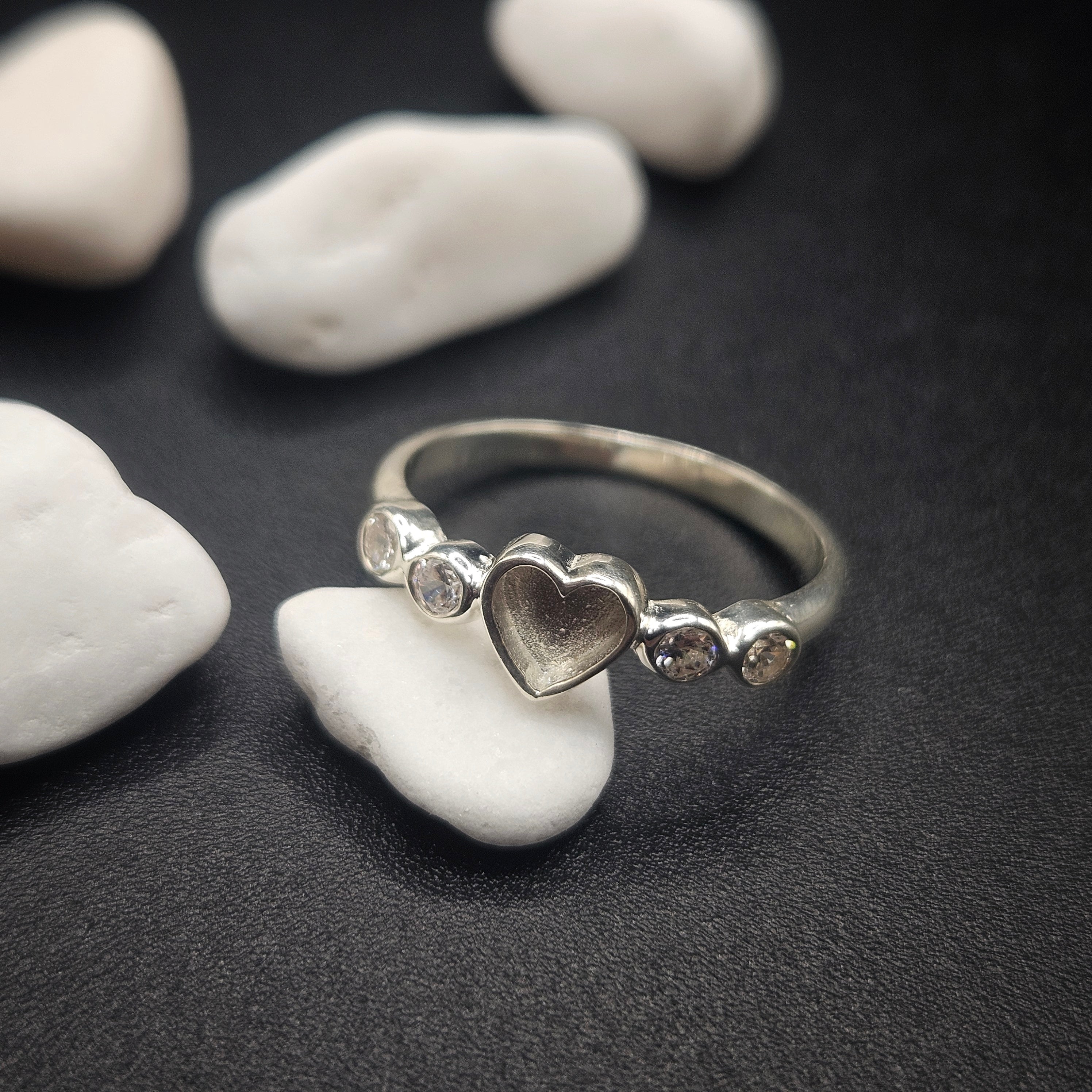 Double Gems Heart Ring Inclusion Keepsake – The Bloom Jewellery