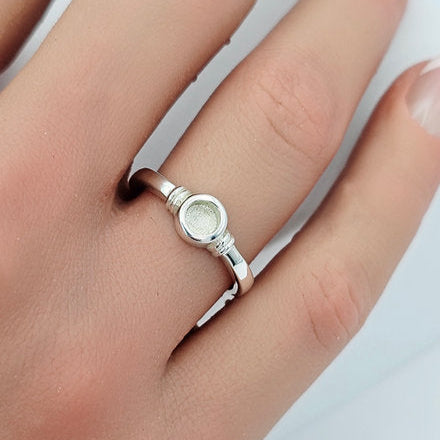 keepsake ring with ashes