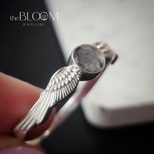keepsake ring for ashes