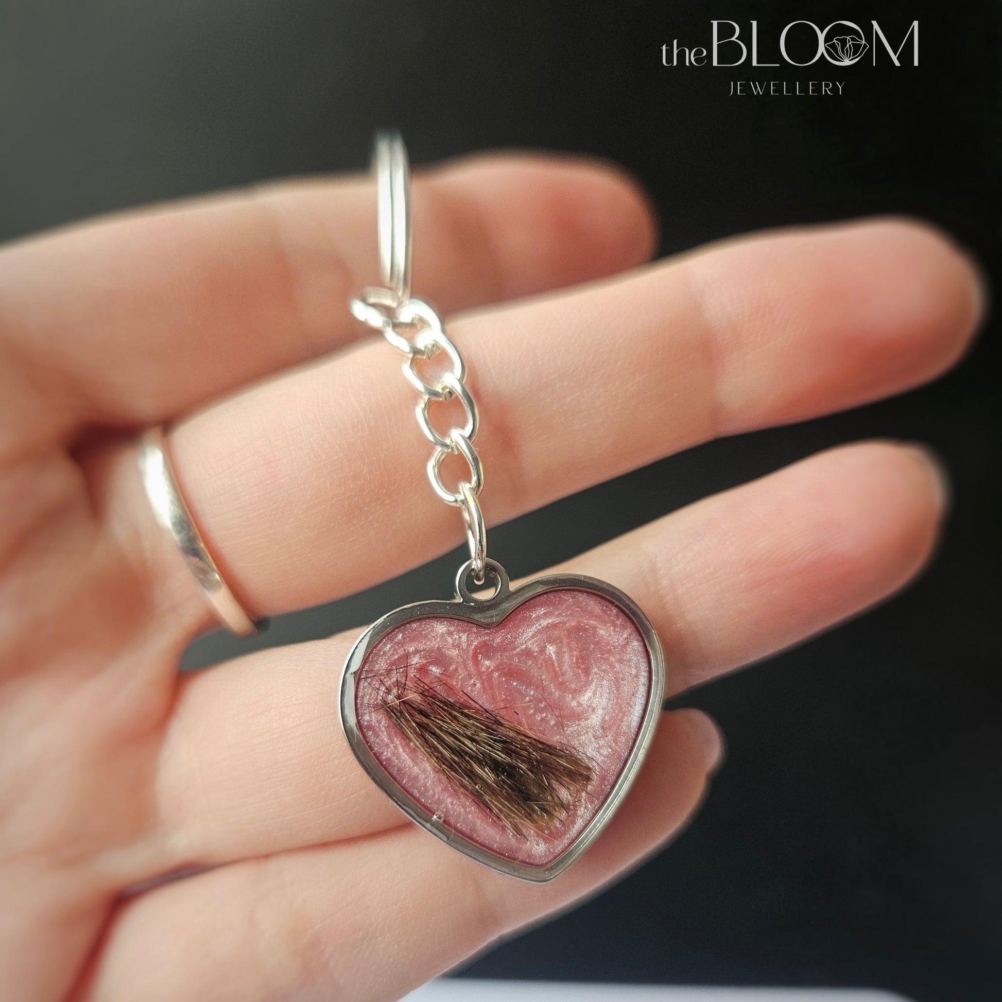 Memorial keyring