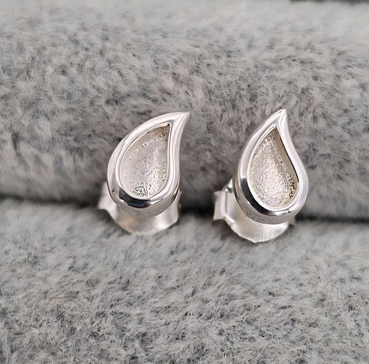 Milkdrop Stud Earrings
