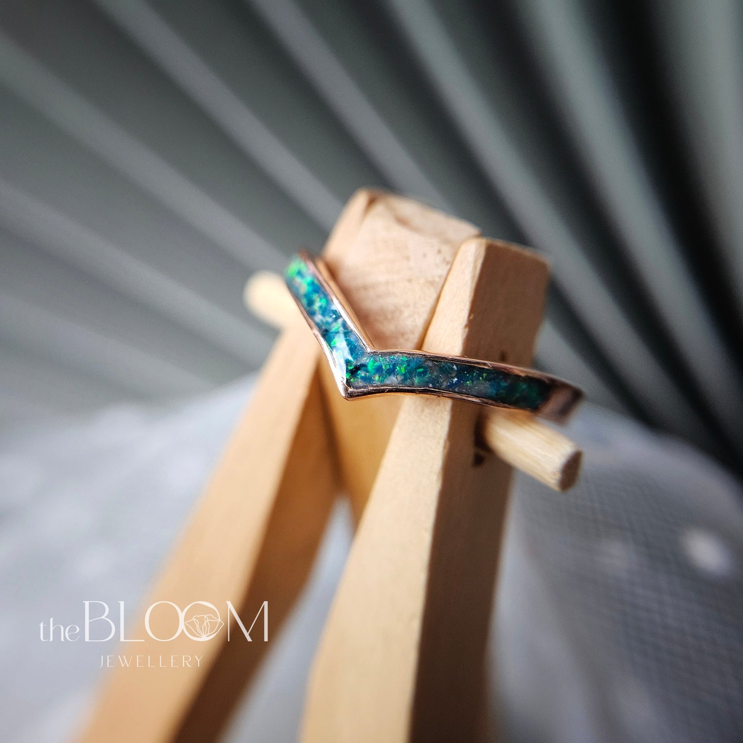 Wishbone Keepsake Ring